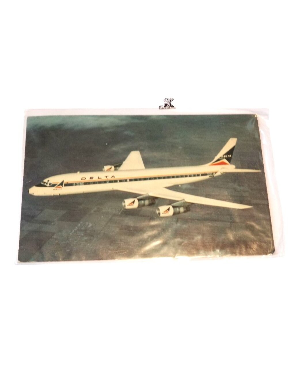 Postcard Delta's modern Jet fleet Color Clean not written onvb